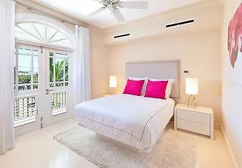 Port Ferdinand Luxury Resort And Residences St. Peter