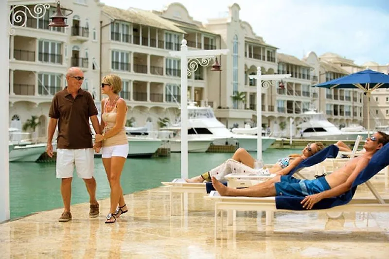 Port Ferdinand Luxury Resort And Residences St. Peter