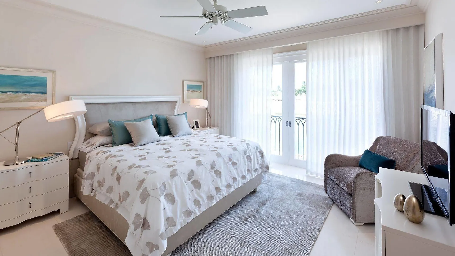 Port Ferdinand Luxury Resort And Residences St. Peter